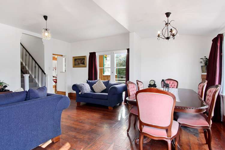 624 Huia Road Parau_6