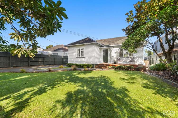 26 Thornycroft Avenue Epuni_19