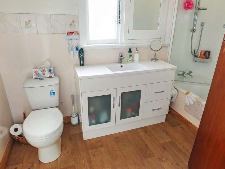 2 Lena Place Foxton_16