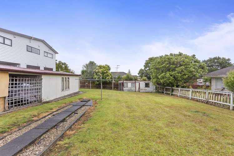 13 Churchill Avenue Manurewa_22
