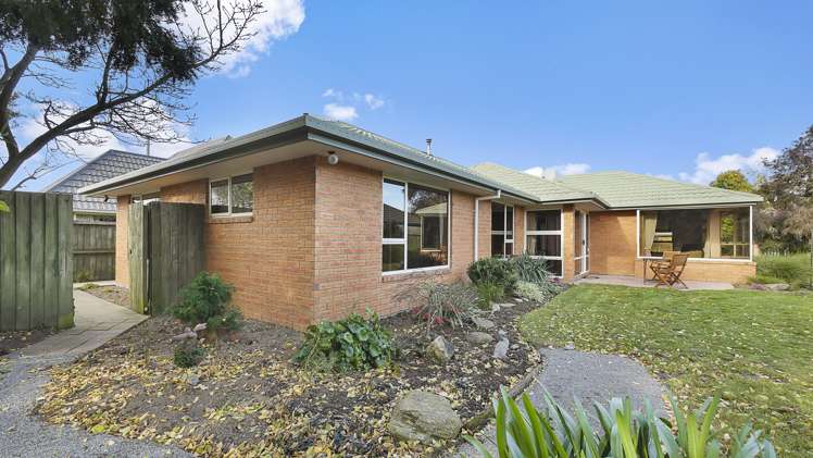6 Van Dieman Close Templeton_17