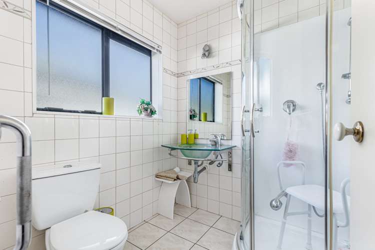 4 Wiseley Road Hobsonville_13