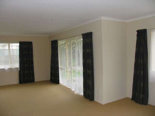 88 Florence Avenue Palmerston North Central_4