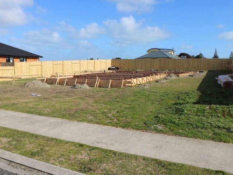 18 Forbes Road Foxton Beach_9