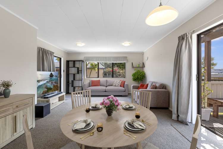 12 Emery Place Papamoa_5