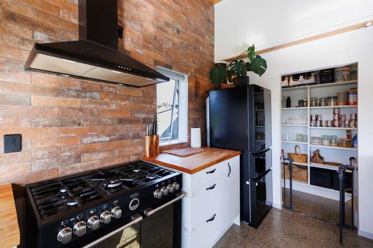 34 Highland View Drive Tokomaru_10