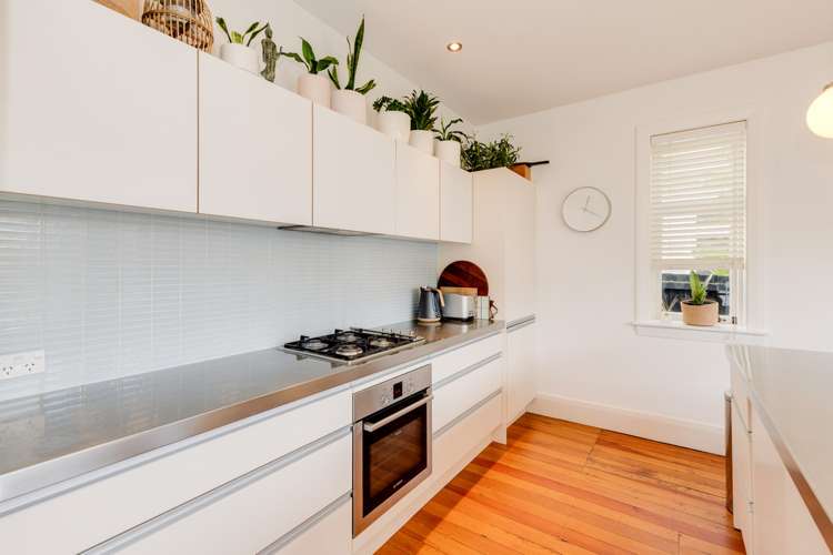 82 Nayland Street Sumner_13