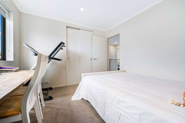 43 Pencaitland Drive Flat Bush_10