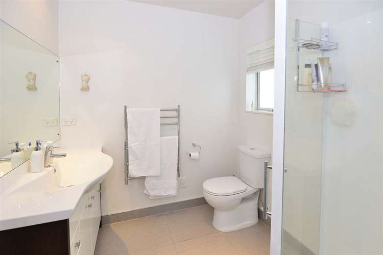 109 Alec Craig Way Gulf Harbour_16