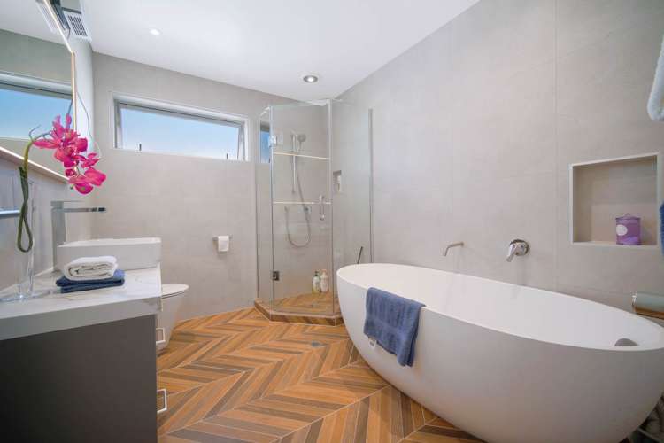 16 Cloonlyon Drive Flat Bush_15