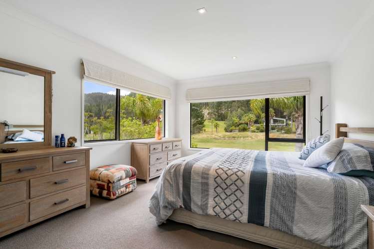 29 Sanctuary Cove Pauanui_11