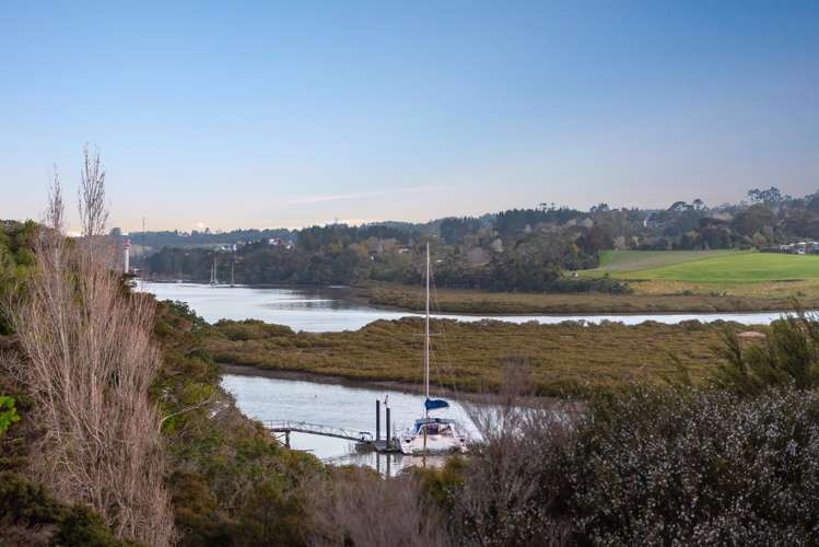 26 Matheson Road Red Beach_9