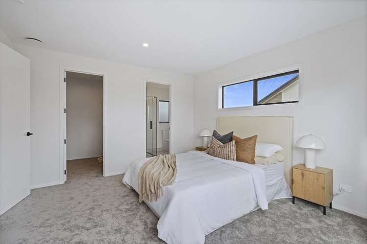 22 Oneone Street 11373_7