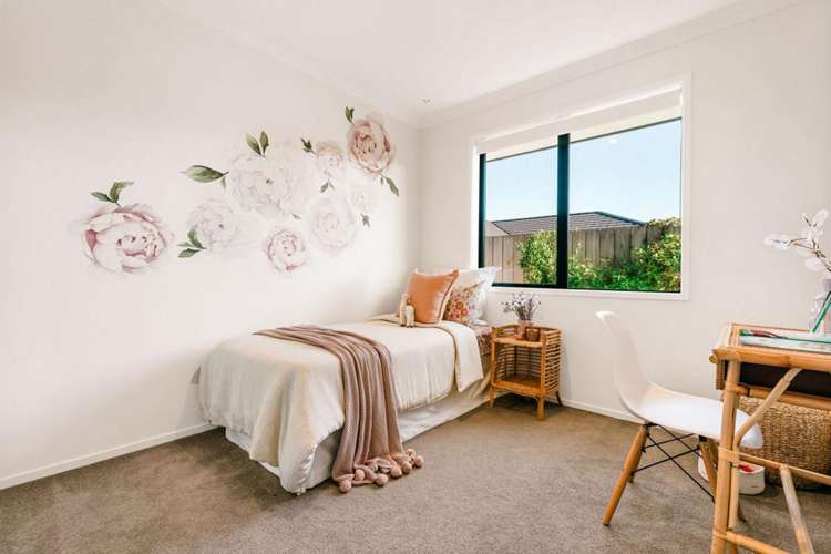 4 Materawaho Way Pyes Pa_19