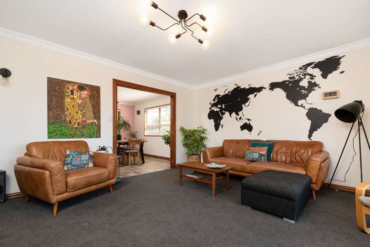 32 Clivedene Street Matua_21