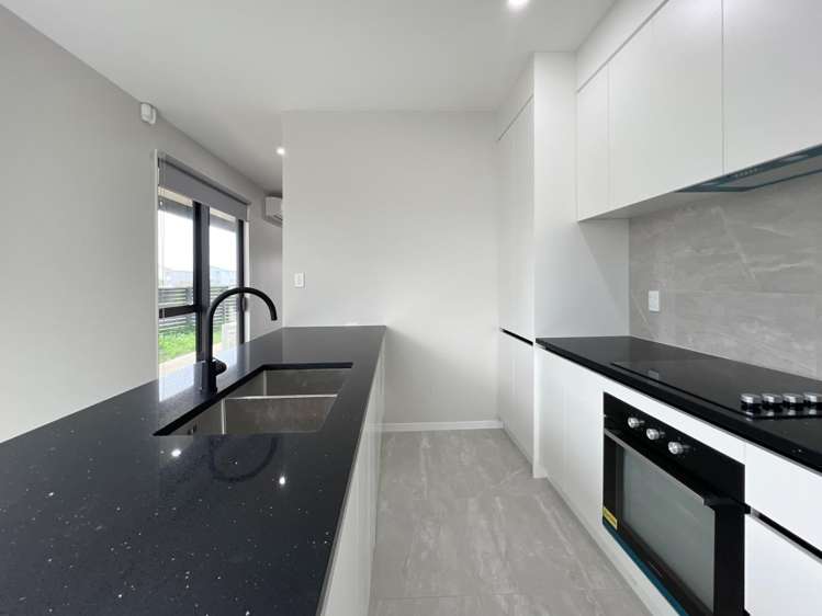 16 Yellow Pear Lane 1694_8