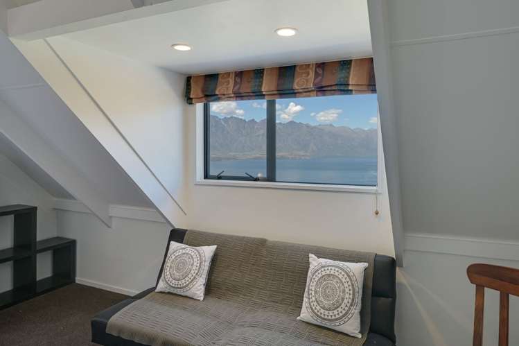 30A Greenstone Place Fernhill_8