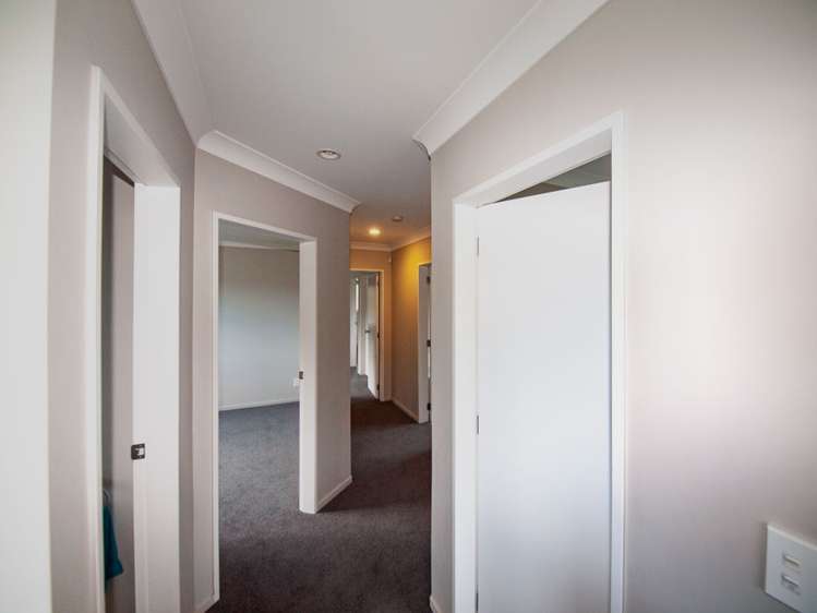 5a Gifford Grove Churton Park_6