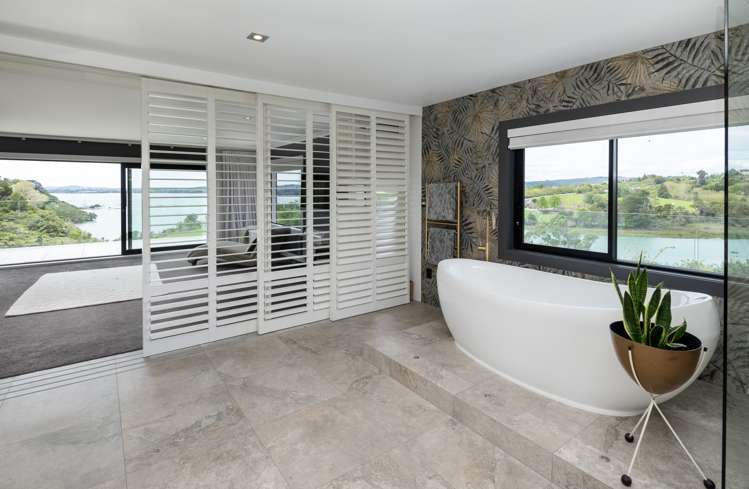 26 Estuary Views Cockle Bay_20