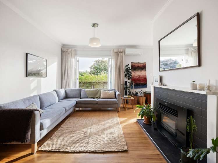 16 Plunket Terrace Hamilton East_6