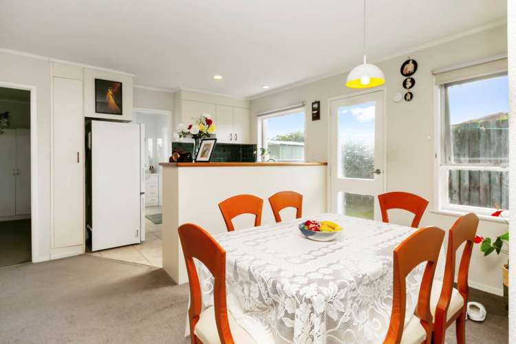 2/61a Boyce Avenue Mount Roskill_5