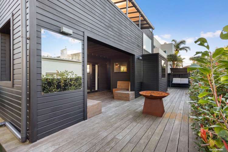 1/9 Earnoch Avenue Takapuna_10