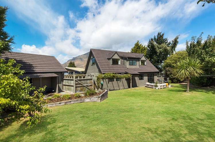 9 Larch Court Kelvin Heights_20