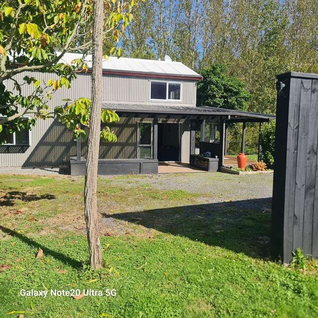 Delightful Country Living -  A Place to Call Home