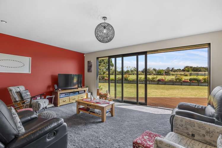 257 Gladstone Road South East Taieri_9