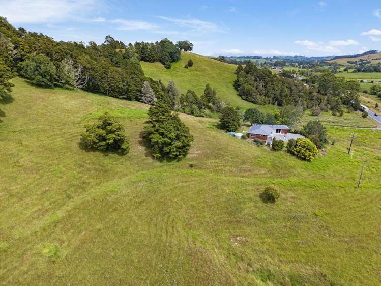 2321 State Highway 1 Hukerenui_21