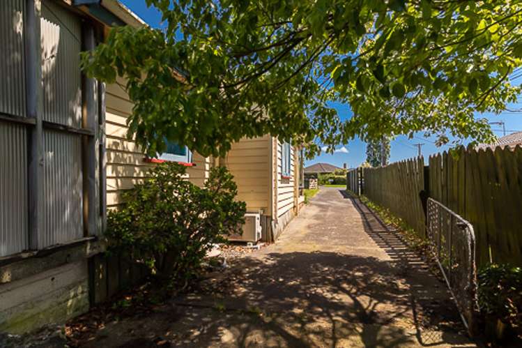 26 Woodglen Road Glen Eden_4