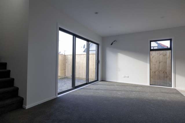 82-84 Gibbons Street Ebdentown_2