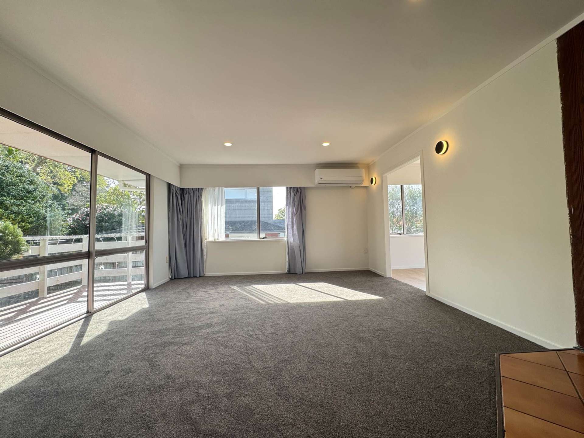 34 Mirrabooka Avenue Botany Downs_0