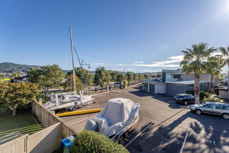 40/73 South Highway - Sovereign Pier Whitianga_10