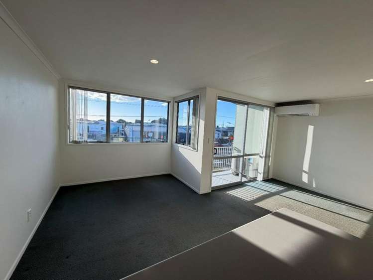 4/60 Parton Road 1131_8