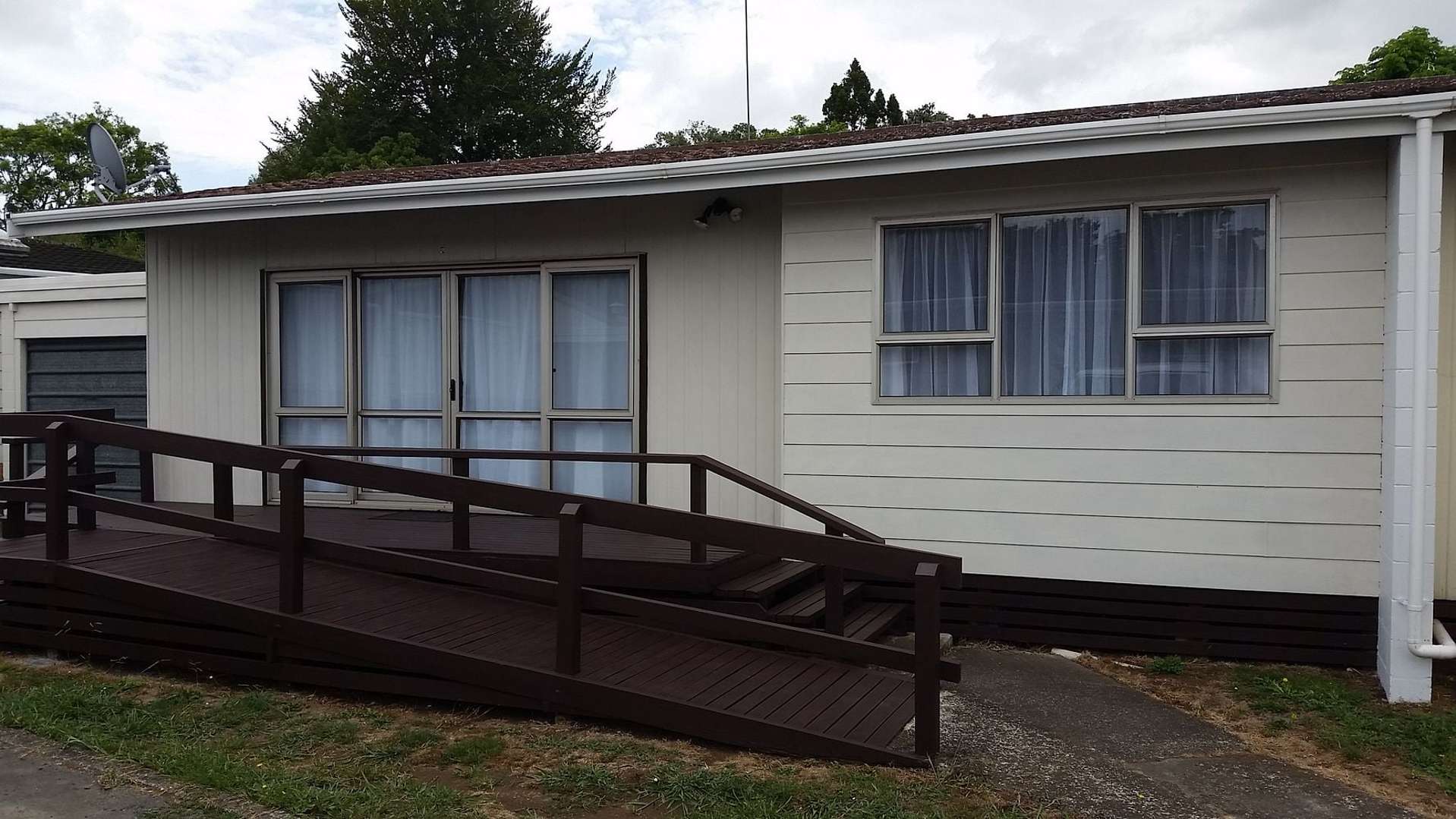 2/341 Kamo Road Whau Valley_0