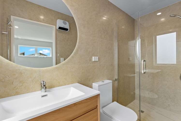 2 Taiheru Road Karaka_12