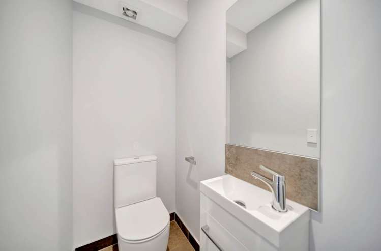 37 Paretaiuru Crescent Papakura_17