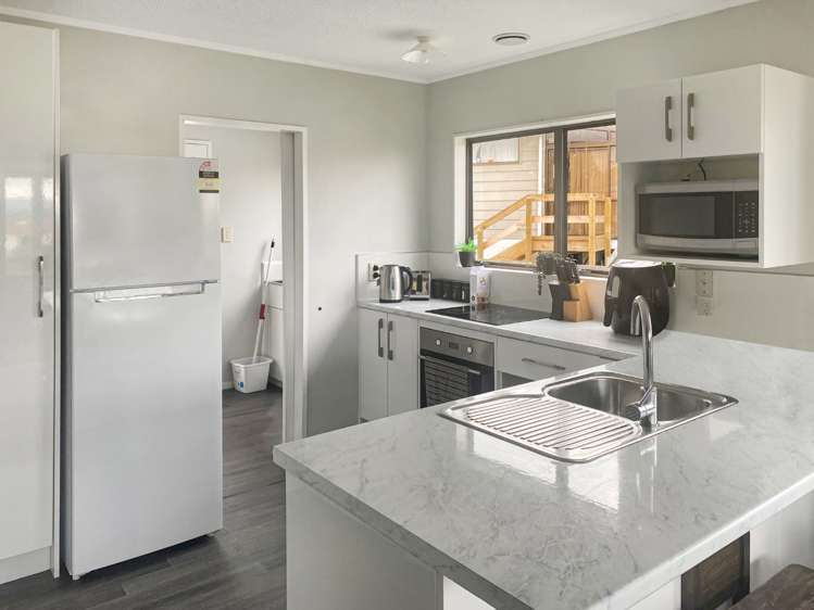 34 Heatherlea Heights Feilding_5