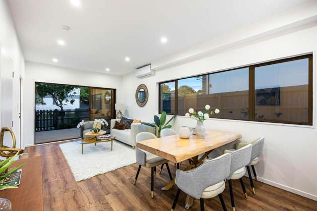 2 & 5/81 Vodanovich Road Te Atatu South_3