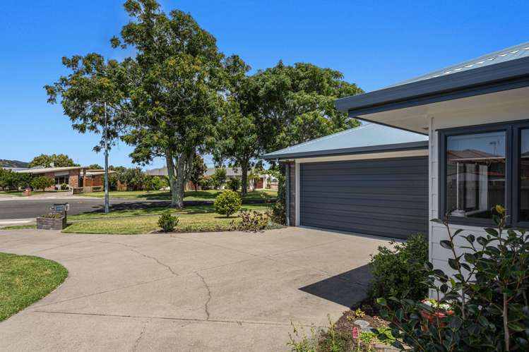 21 Edgewater Grove Whakatane_18