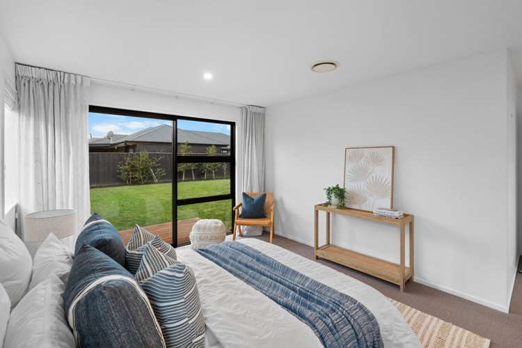 41 Grayshott Avenue Casebrook_33