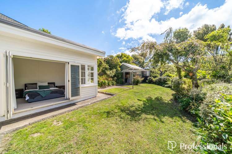 6 Te Whiti Grove Korokoro_13