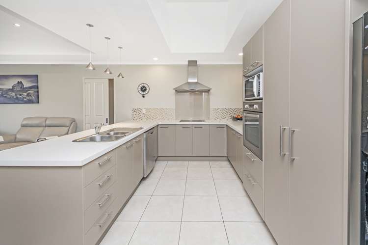 18 Globe Bay Drive Templeton_6