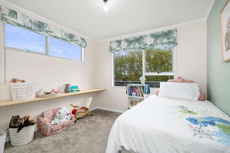 22 Castle Crescent Stokes Valley_9