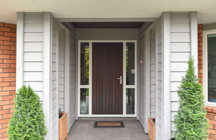 32 Carroll Place Owhata_4