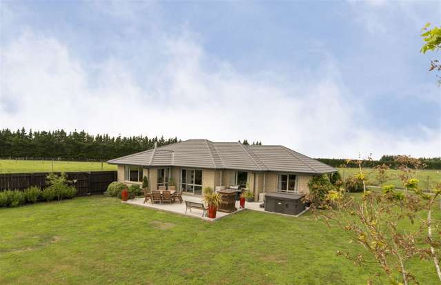 2499 South Eyre Road West Eyreton_2