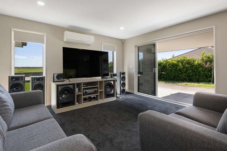 8 Wakatere Place Thames_11