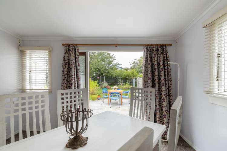 14 Downe Street New Plymouth Central_9