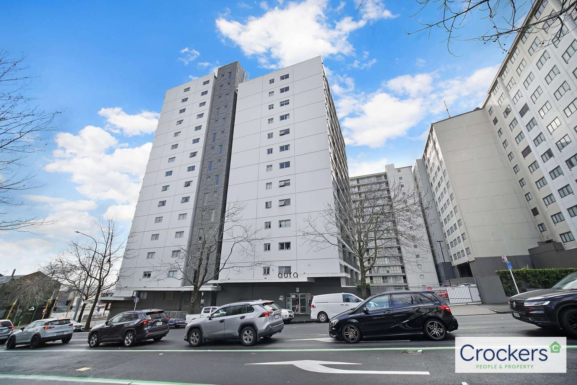 913/53 Cook Street 10015_0